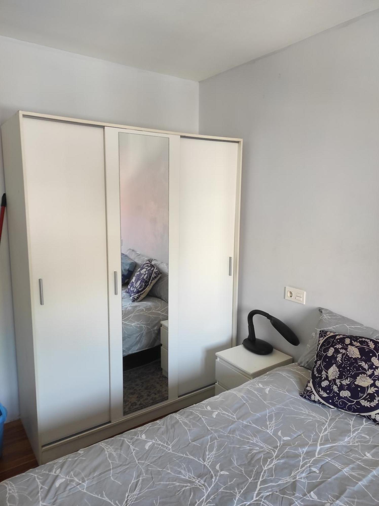 Dormitorio Bego Santurtzi 外观 照片